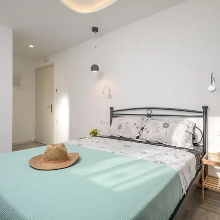 Naxos Double Private Balcony Views Close To The Saint George *